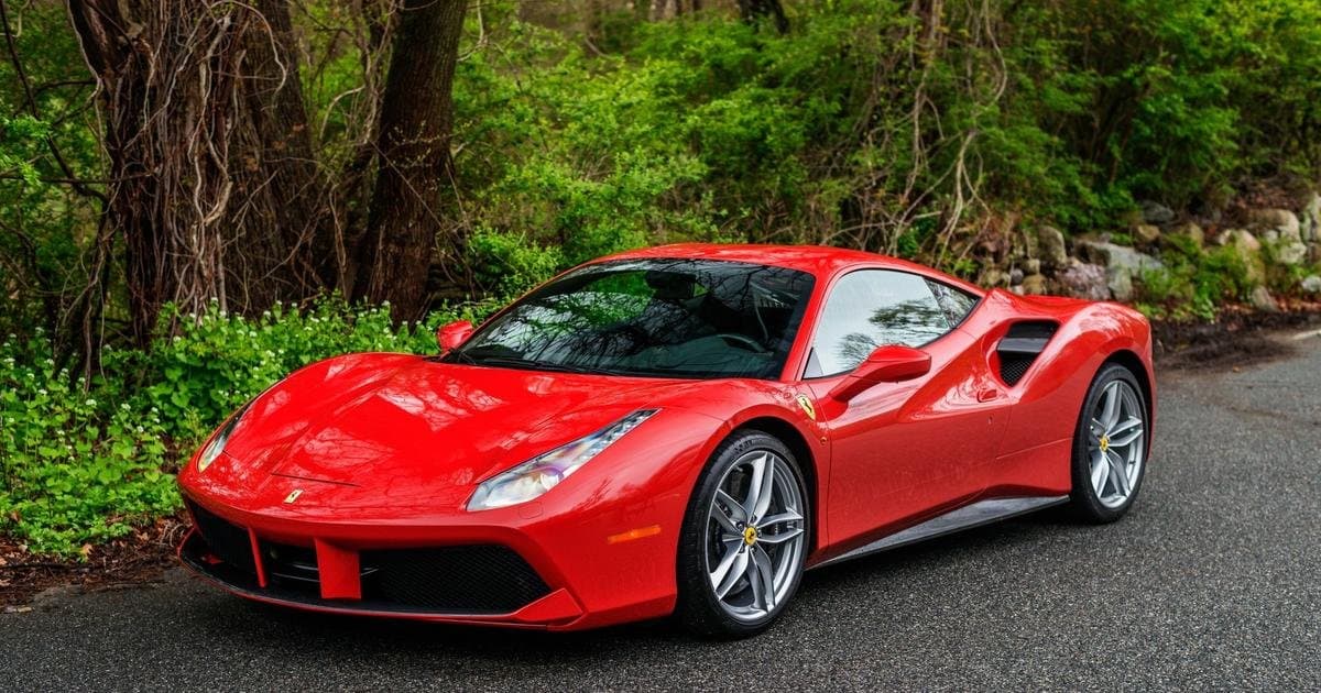 Ferrari 488 GTB huren in Brussel