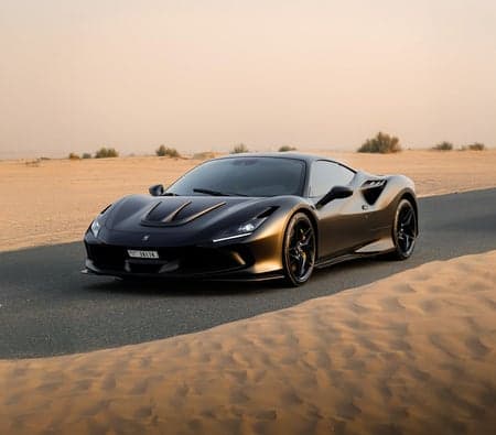 Ferrari F8 Tributo 2023 huren in Dubai