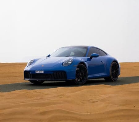 Porsche 911 Carrera 4 GTS 2025 huren in Dubai