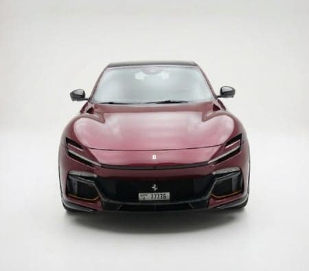 Ferrari Purosangue 2024 huren in Dubai