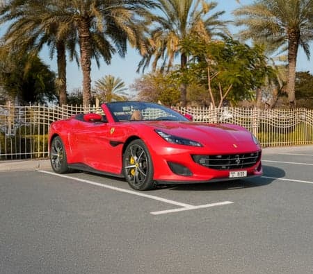 Ferrari Portofino 2020 huren in Dubai