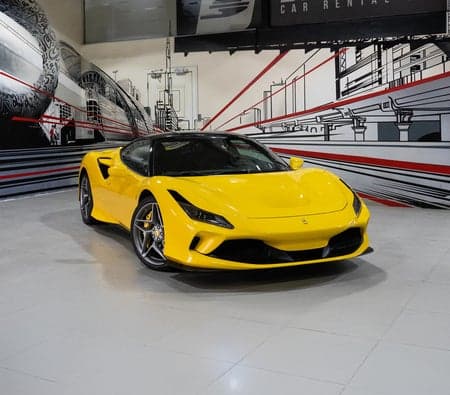 Ferrari F8 Tributo 2022 huren in Dubai