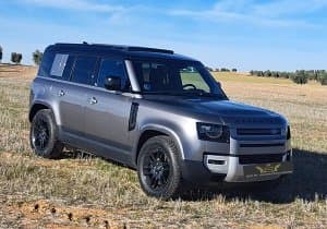 Land Rover Defender 3.0 HSE 110 huren
