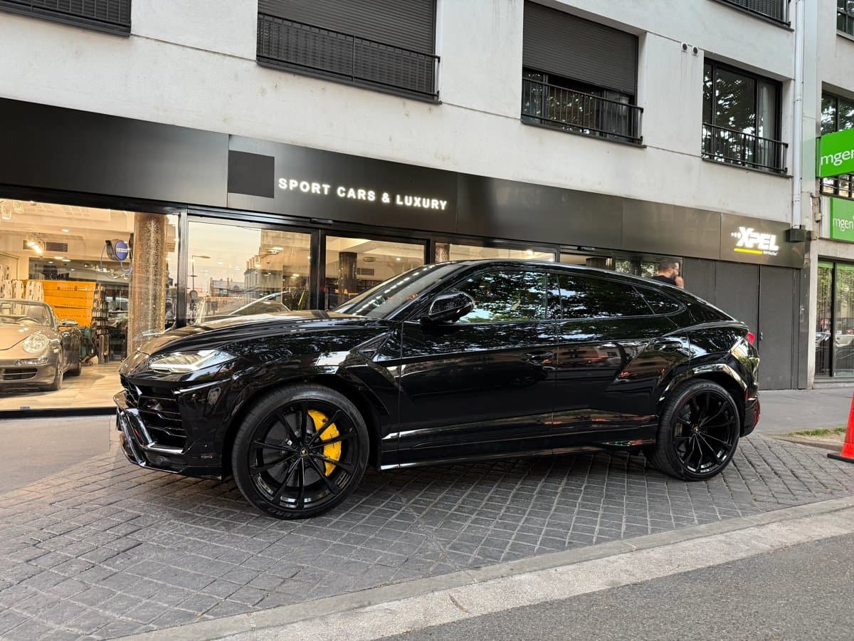 Lamborghini Urus huren